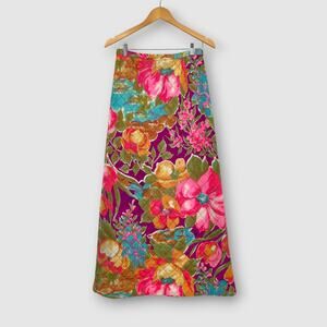 70s Vintage Handmade Quilted Floral Maxi skirt Purple Multicolor